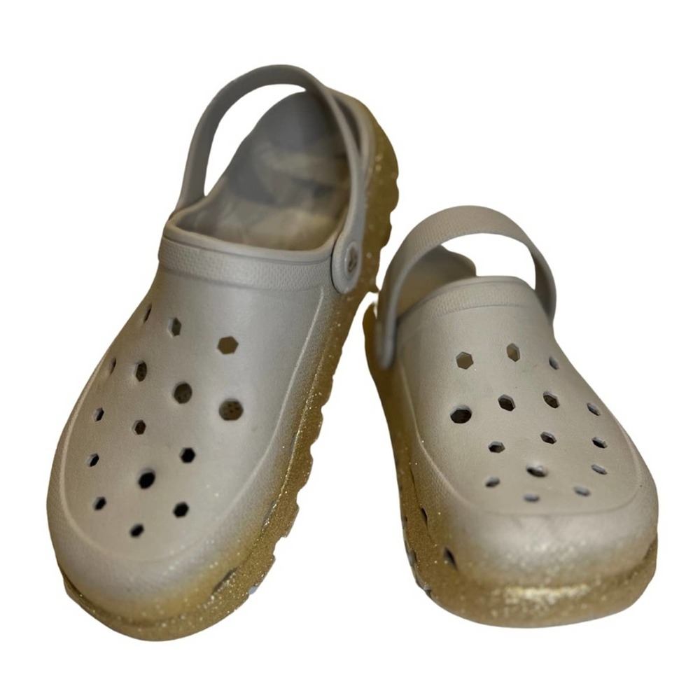Skechers Arch Fit Crocs-Like Sandals - Picture 9 of 15